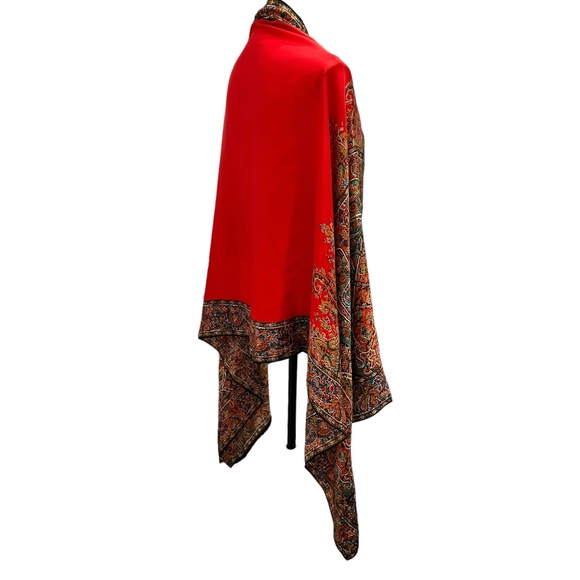 PERRY ELLIS RED, BLACK & GREEN TAPESTRY DESIGN 100% SILK SCARF - Picture 7 of 16